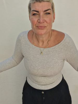 Soft Life Boat Neck Full Length Top in Ecovero in Grey Marl