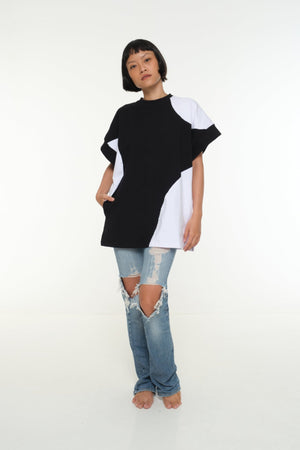 Abstract Oversized Sleeveless Tee in Black and White with POCKETS! - Manners London