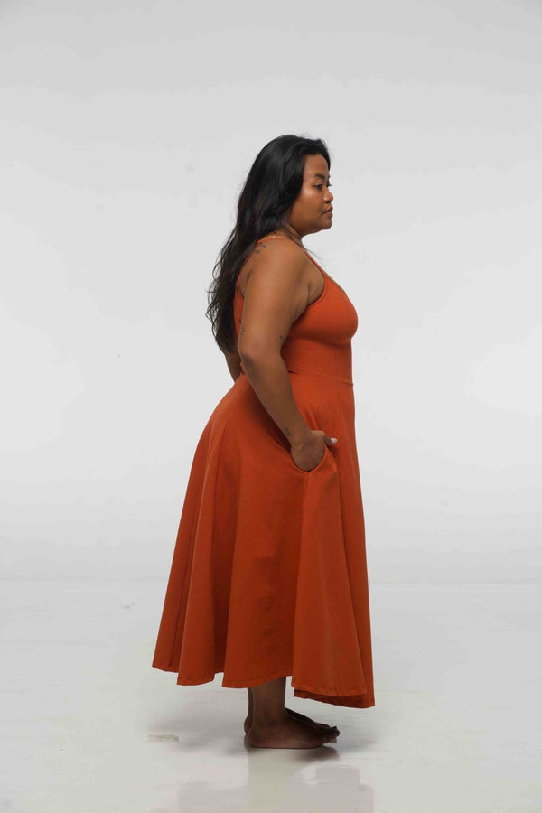 Asri Dress Midi Petite in Burnt Orange - Manners London