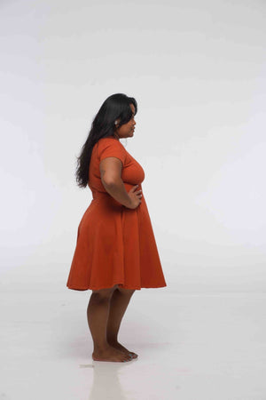 Asri Leki Dress Mini (short sleeves) in Burnt Orange - Manners London