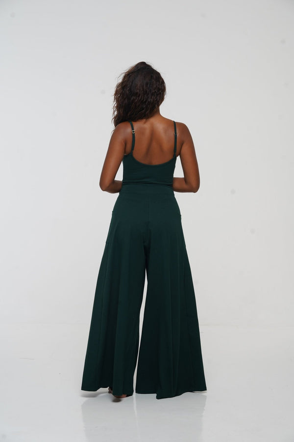Asri Wide Leg Jumpsuit Petite with pockets in Forest Green - Manners London