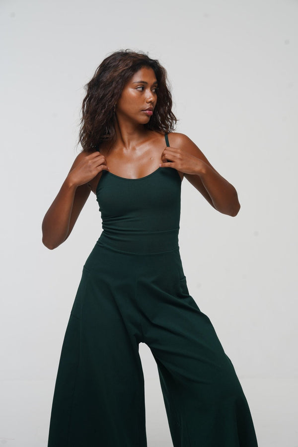 Asri Wide Leg Jumpsuit Petite with pockets in Forest Green - Manners London
