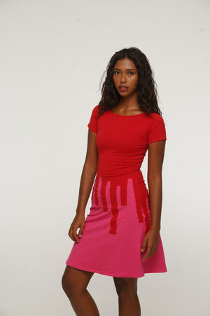 Bizi Mini Dress Boat neck in Red and Pink - Manners London