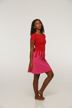 Bizi Mini Dress Boat neck in Red and Pink - Manners London