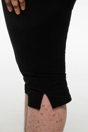 Capri Pants in Black - Manners London