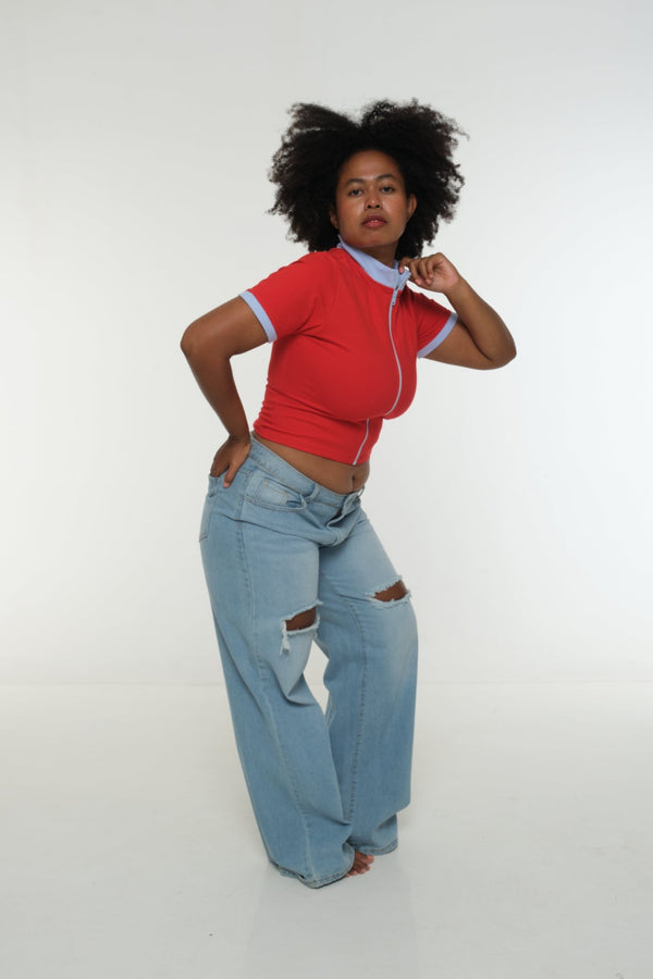 Core ZIP Mid Crop Tee in Red with pastel blue rib - Manners London