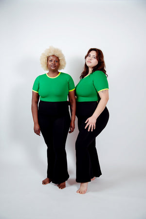 Crew Neck T-shirt in Full Length in Grass Green/Lime Green edging - Manners London