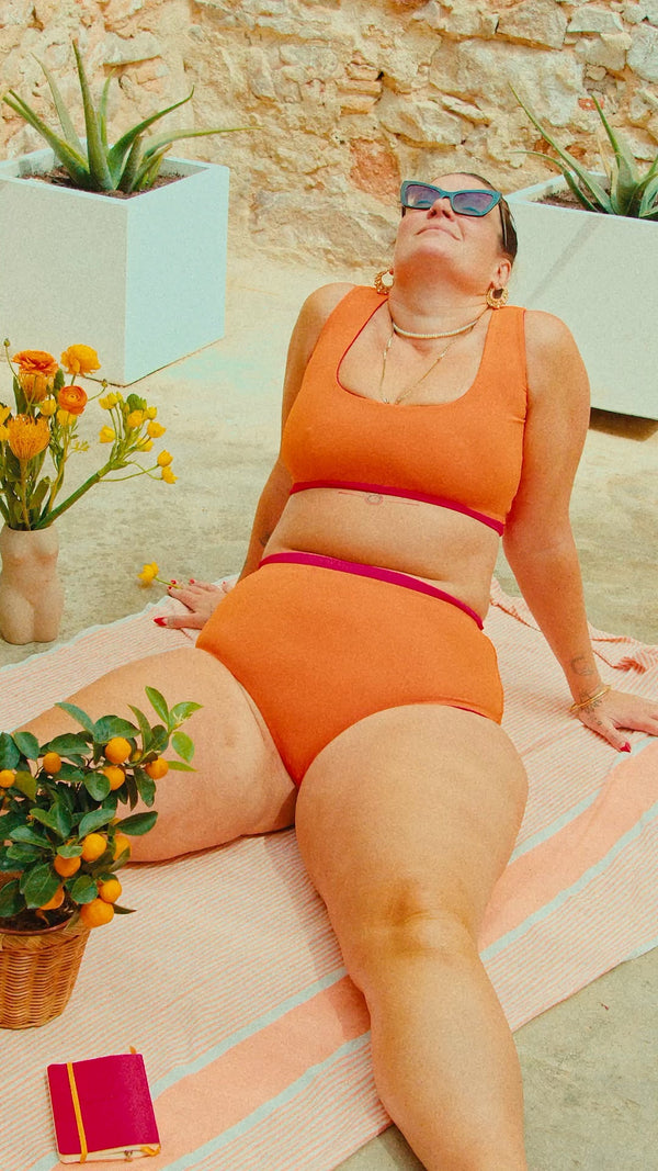 Got - You - Cover Reversible High Waist Regular In All The Fire - Manners London