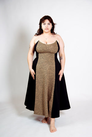 Kala Dress Midi Regular in panel Black/Classic Leopard - Manners London