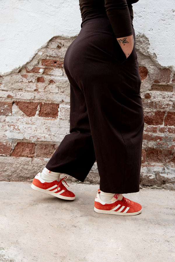 Puff Pants Petite in Cafe - Manners London