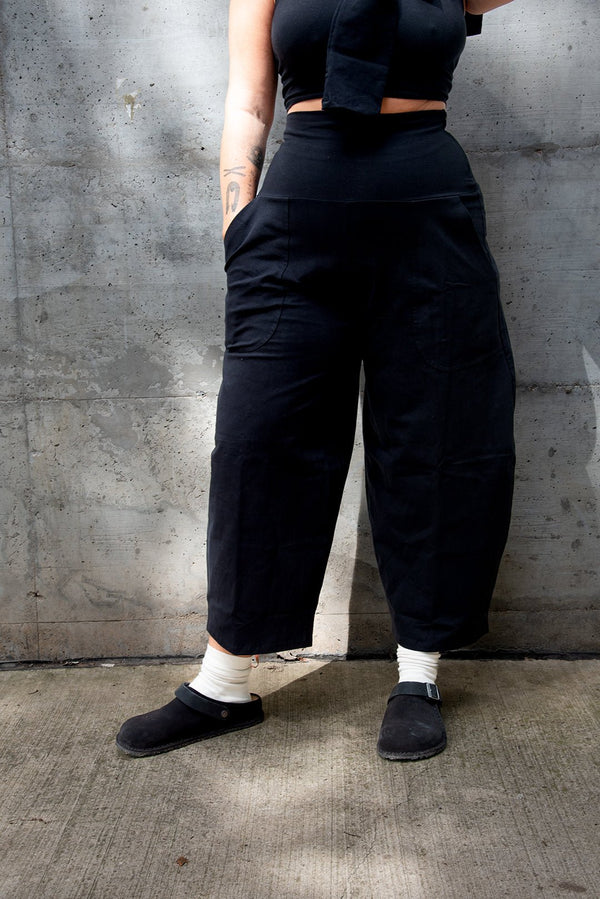 Puff Pants Tall in Black - Manners London