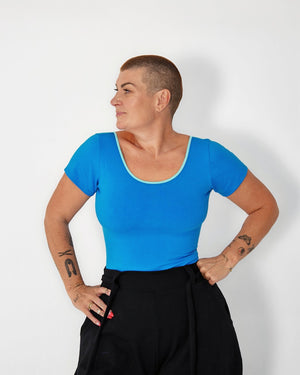 Reversible Full Length Tee in Mediterranean Blue (limpet shell edging) - Manners London