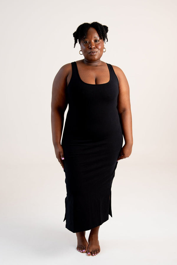 Shinni Neck Midi Dress Petite In Black - Manners London