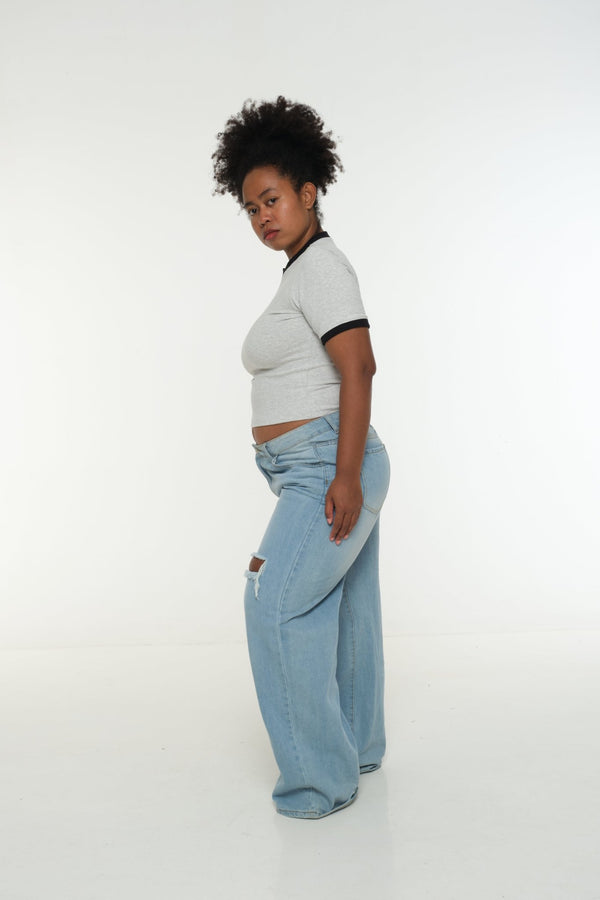 Soft Life Core Tee Mid Crop Ecovero i Top in Grey/ Marl and Black rib - Manners London