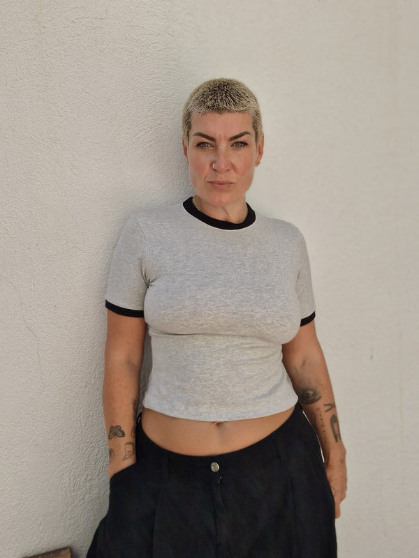 Soft Life Core Tee Mid Crop Ecovero i Top in Grey/ Marl and Black rib - Manners London