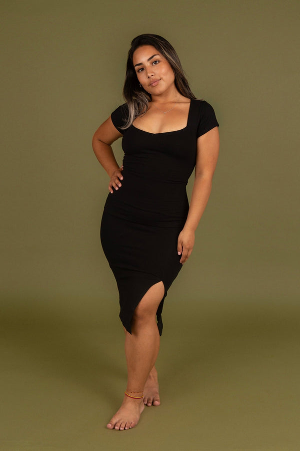 Split Midi Skirt Petite in Black - Manners London