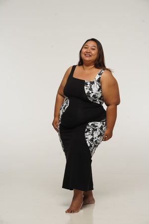 Square Neck Abstract Dress Midi in Black/Sisterhood - Manners London