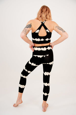 Super High Waist Tib Pant Petite In Blot Black - Manners London