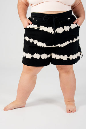 Wide Leg Shorts In Blot Black - Manners London